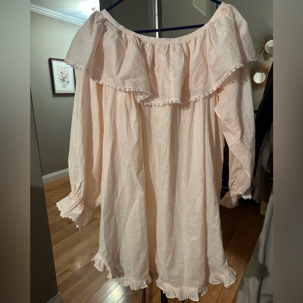 Vintage Victoria's Secret Light Pink Off-Shoulder Top - Picture 3 of 3